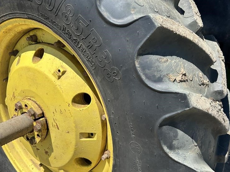 1990-john-deere-4755-image-32
