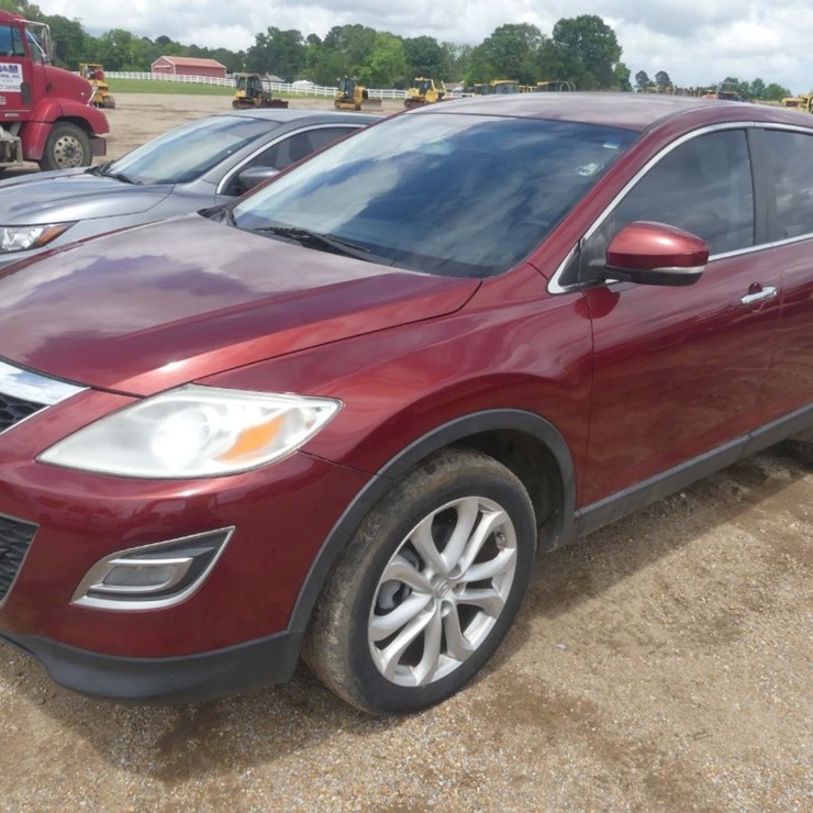2011 MAZDA CX9