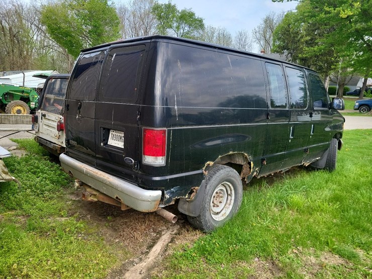 2000-ford-e250-image-5