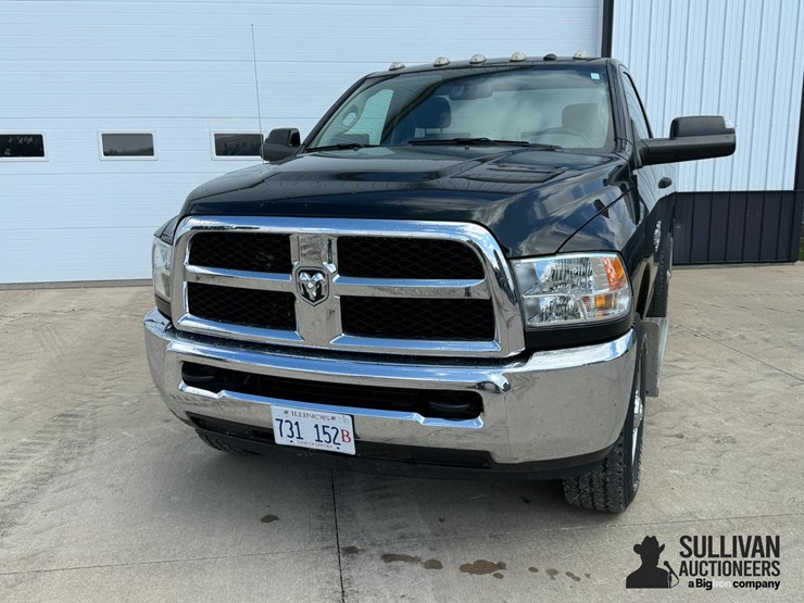 2016-ram-2500-hd-image-2