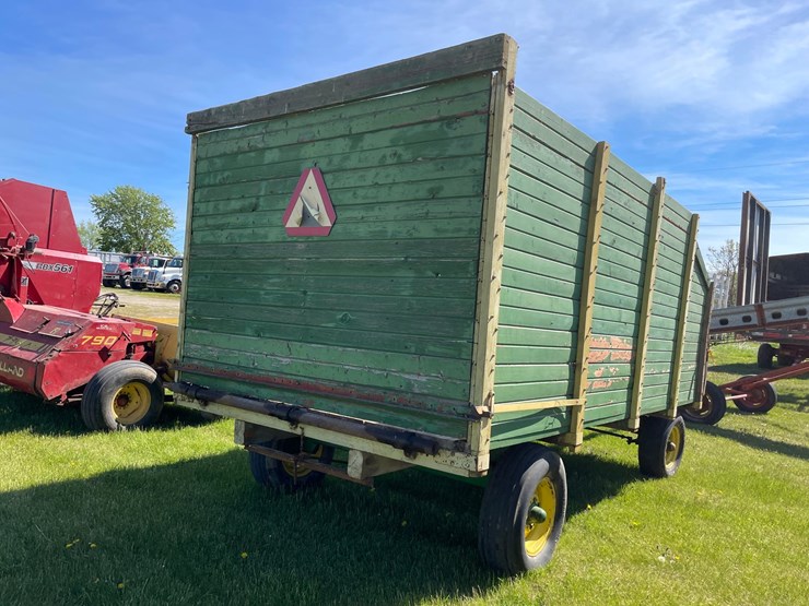 deere-tires-image-7