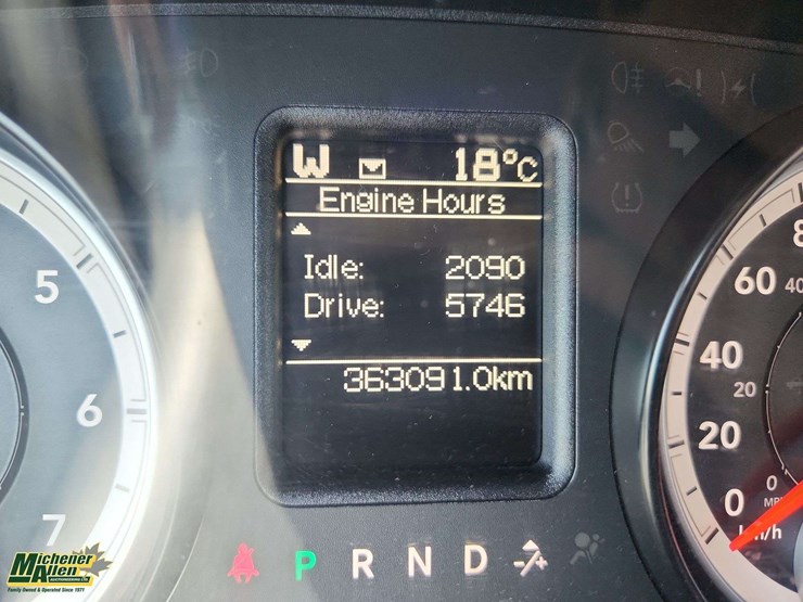 2014-dodge-1500-image-26