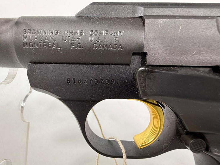 #3-•-browning-buck-mark-22lr-pistol-515zy07091-image-10