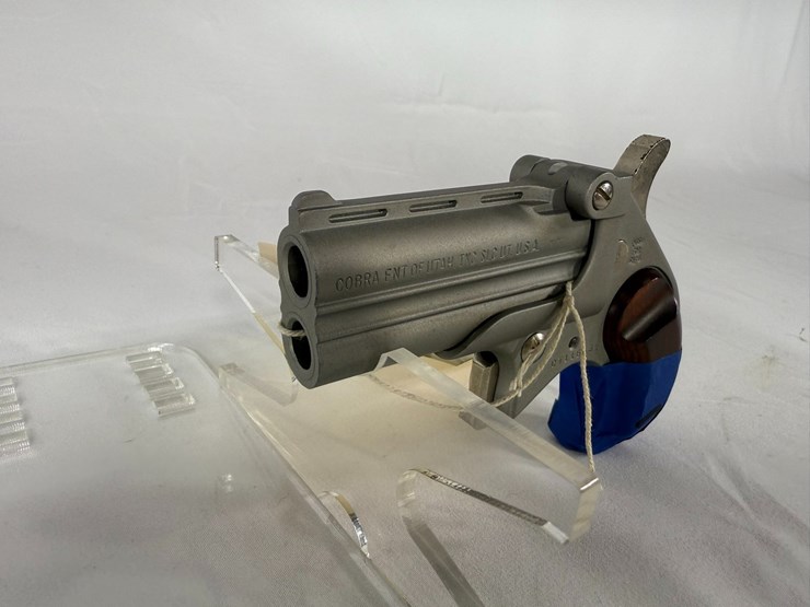 #76-•-cobra-cb38-38-special-pistol-ct118131-image-2