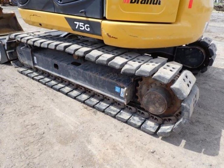 2022-deere-75g-image-47