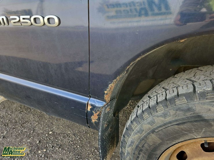 2004-dodge-ram-2500-image-23