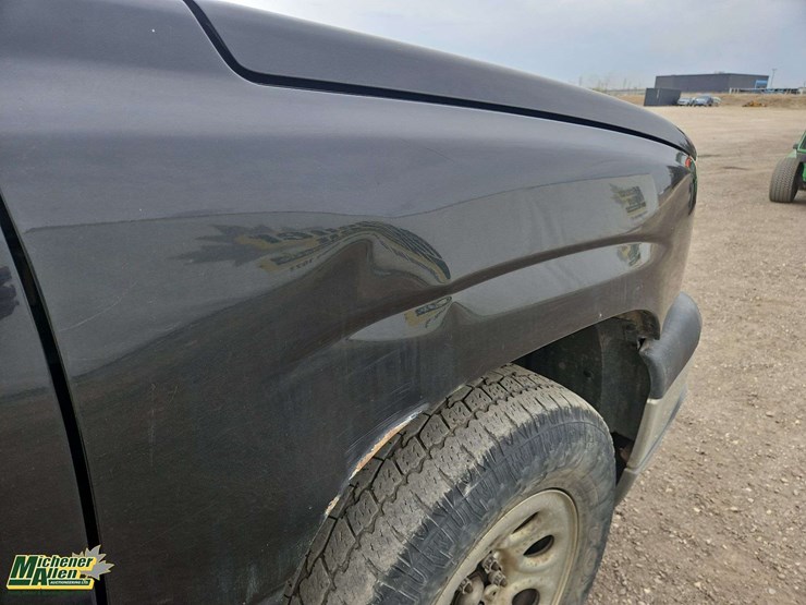 2005-chevrolet-silverado-1500-image-35