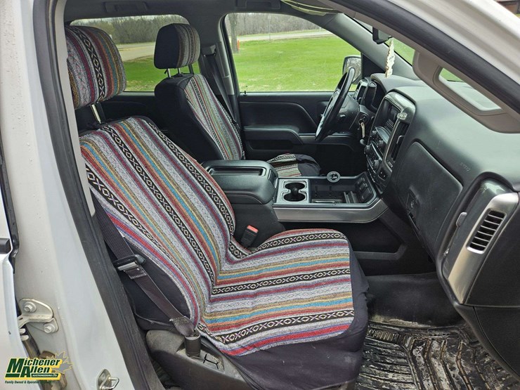 2015-chevrolet-silverado-1500-image-30