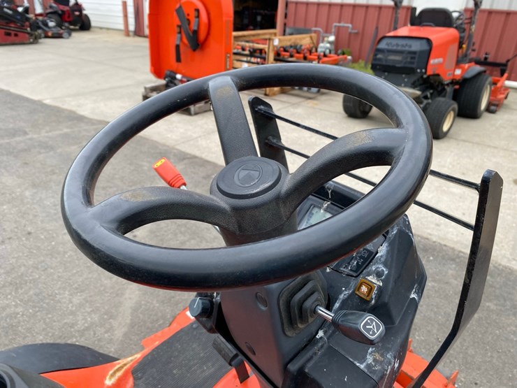 2018-kubota-f3990-image-21