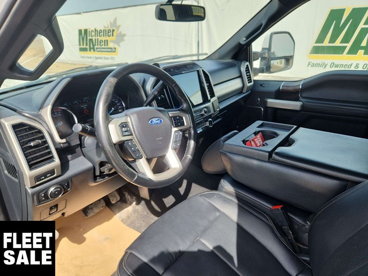 2022-ford-f250-image-15