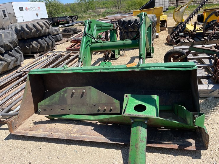 john-deere-148-image-2