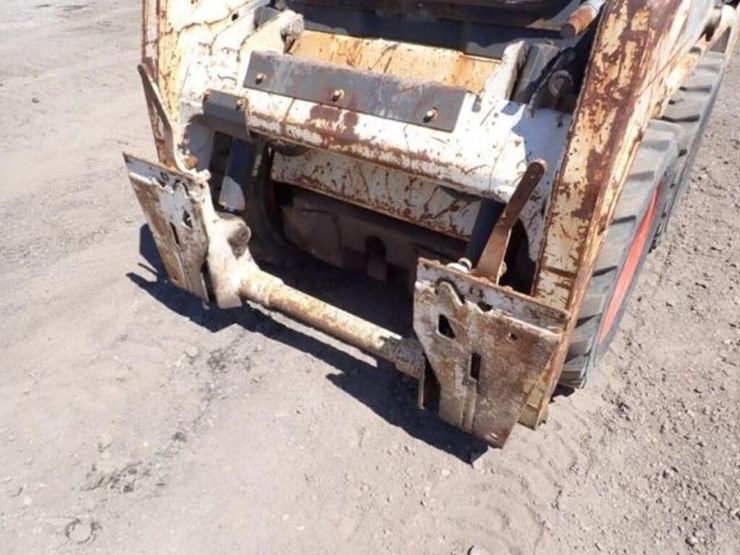 2007-bobcat-s100-image-21