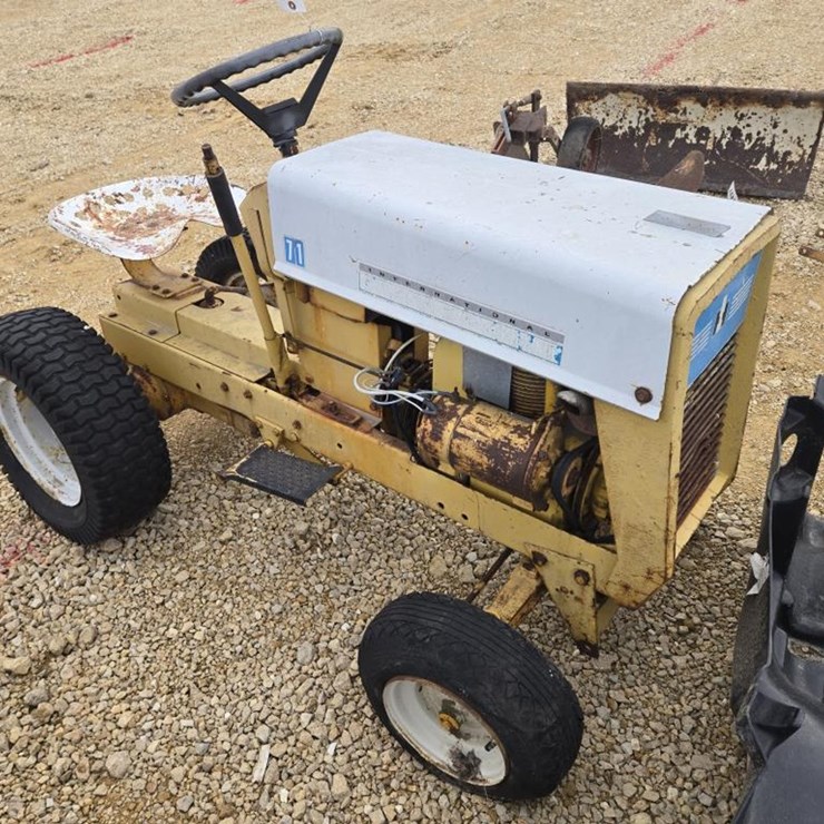 CUB CADET 71