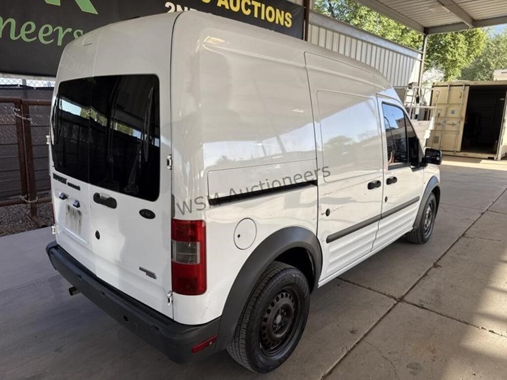 2012-ford-transit-connect-image-10