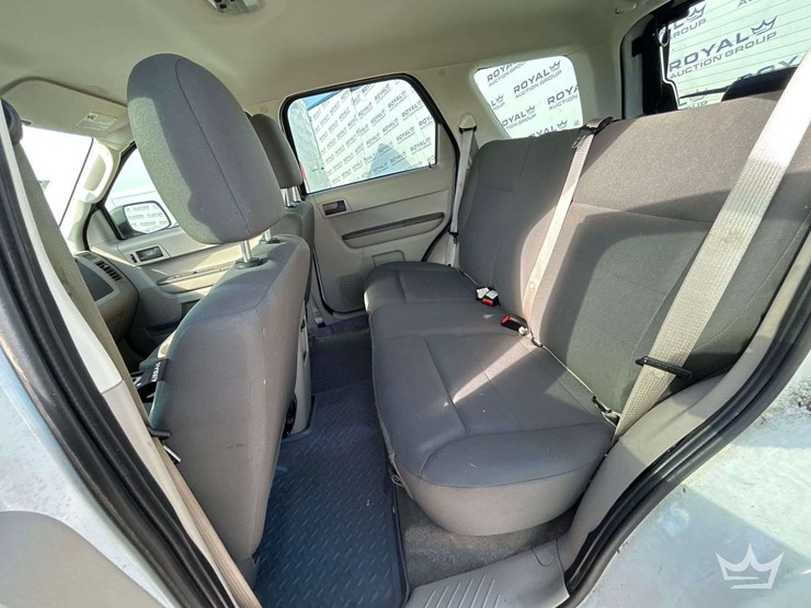 2009-ford-escape-image-22