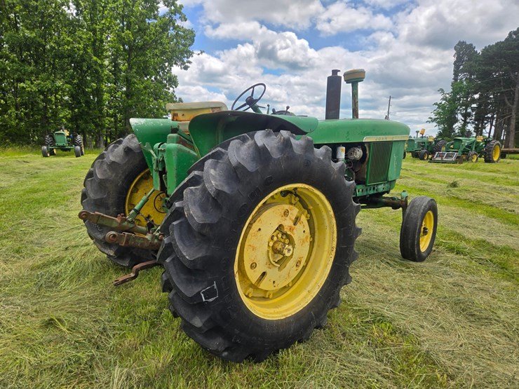 john-deere-4020-image-11