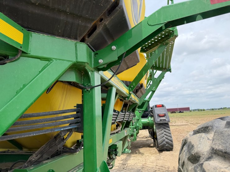 john-deere-1890-image-84