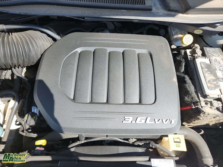 dodge-grand-caravan-image-24
