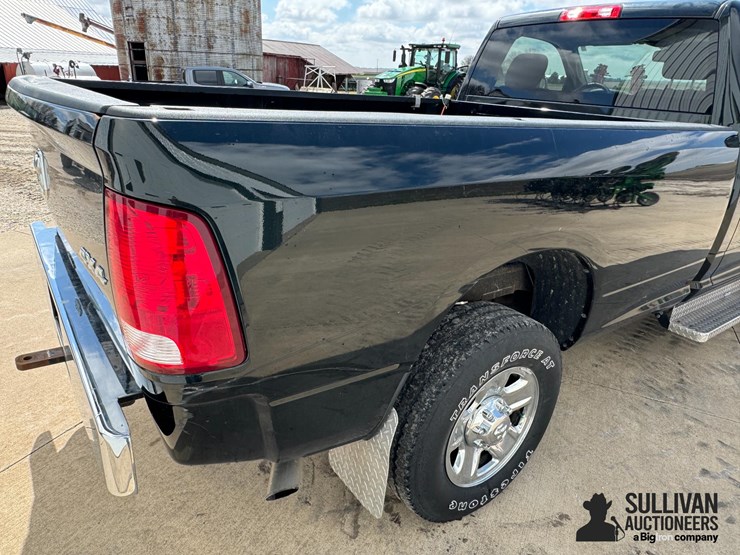 2016-ram-2500-hd-image-12