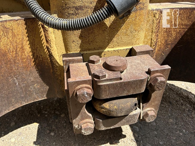 1998-caterpillar-d6m-lgp-image-24