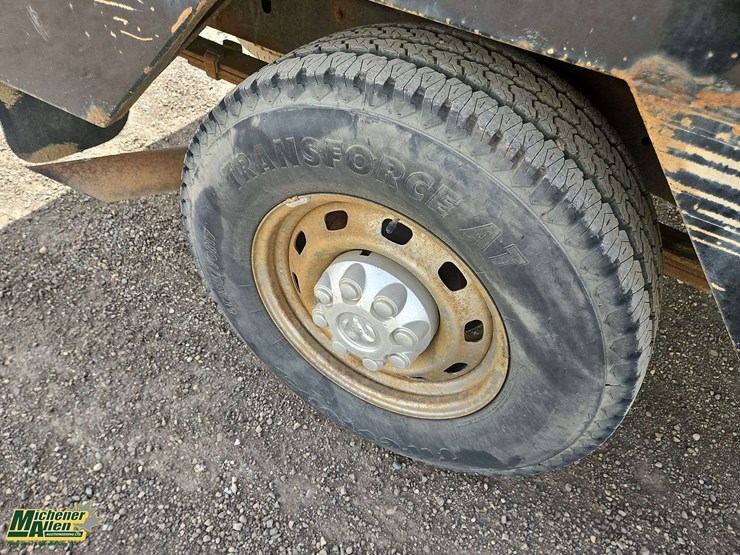 2004-dodge-ram-2500-image-11