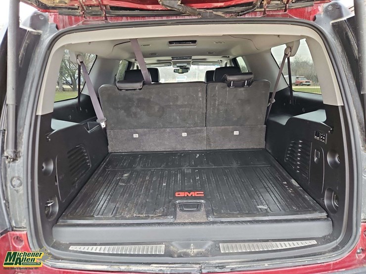 gmc-yukon-xl-image-14