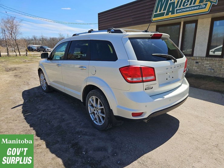 2012-dodge-journey-image-4