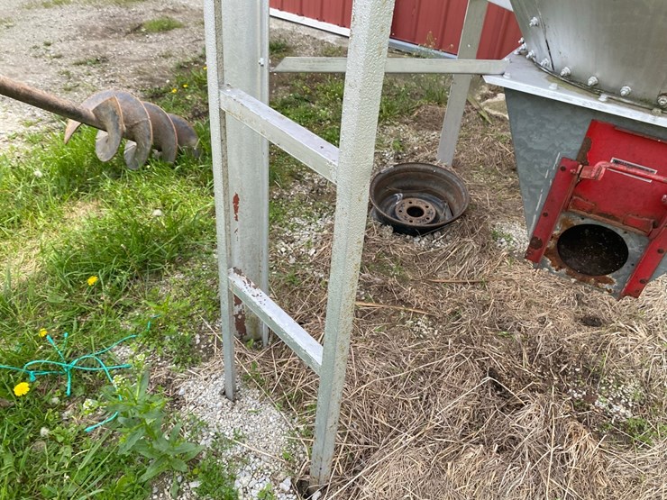 4-ton-feed-bin-image-18