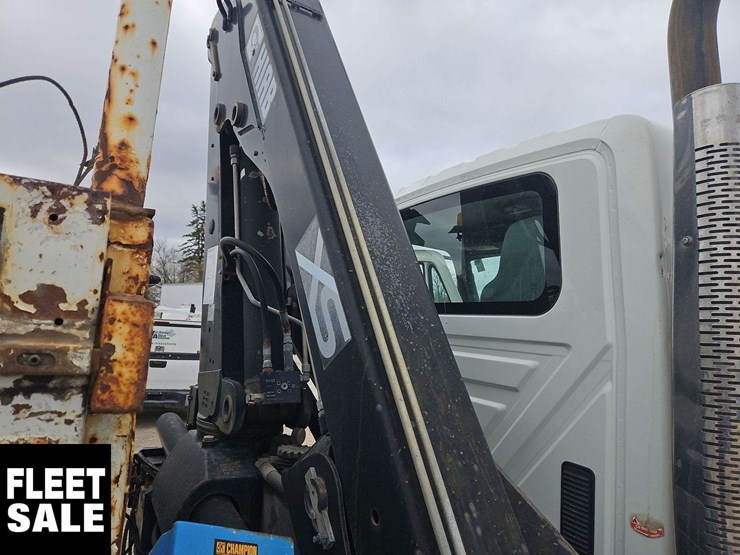 international-workstar-7400-image-55