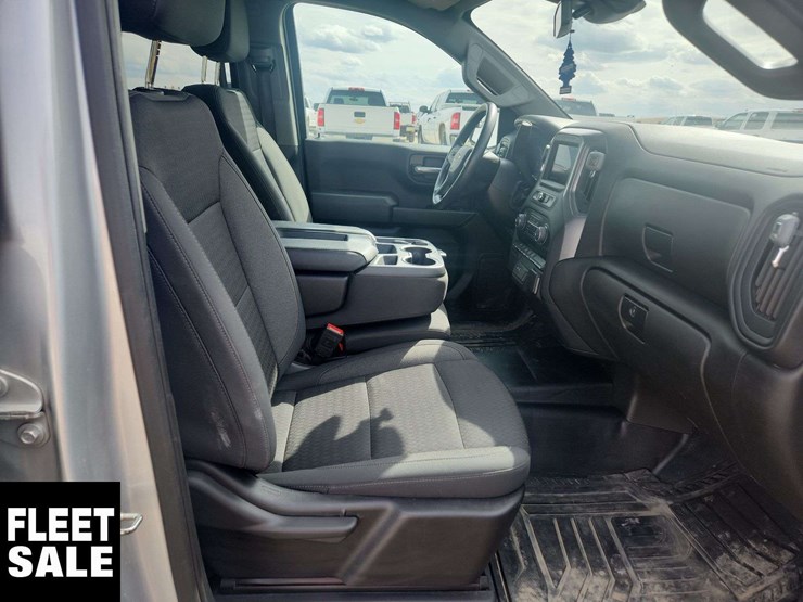 2022-chevrolet-silverado-1500-image-17