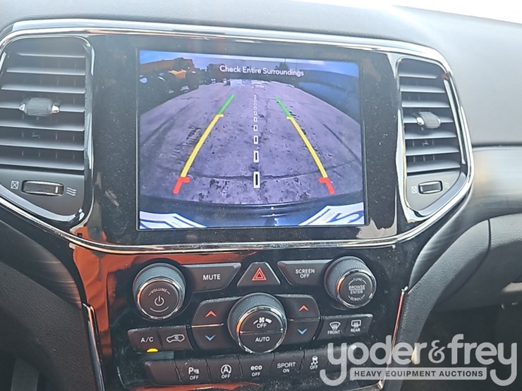 2021-jeep-grand-cherokee-image-25
