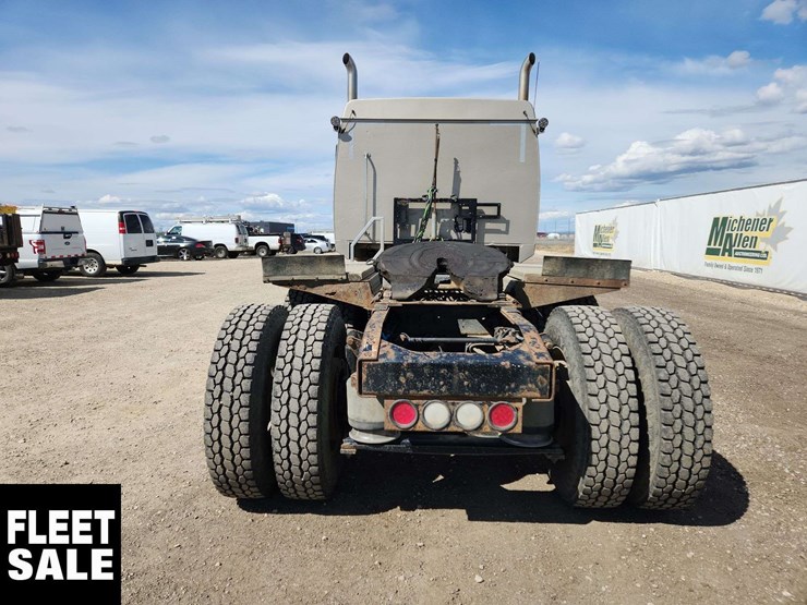 2015-western-star-4900-image-20