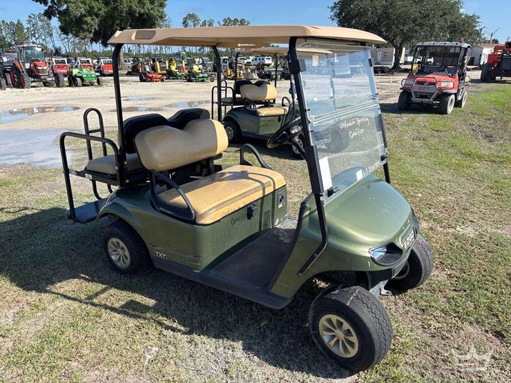 2019-ez-go-electric-cart-image-2