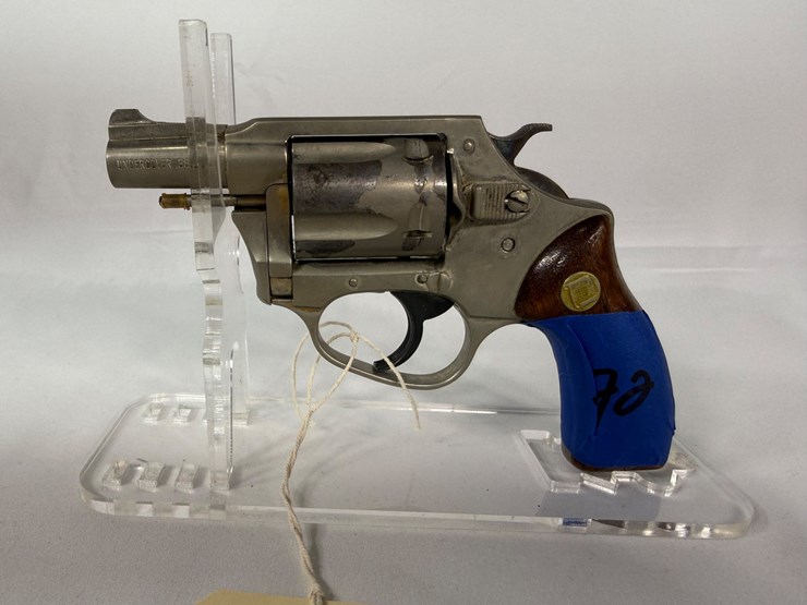 #72-•-charter-arms-undercover-38-special-revolver-107614-image-1