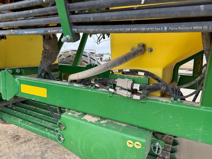john-deere-1890-image-131