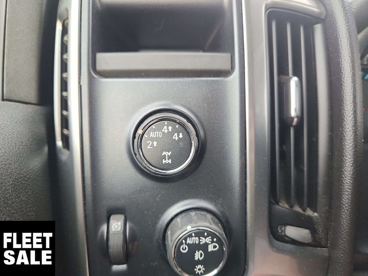 2015-chevrolet-silverado-1500-image-22