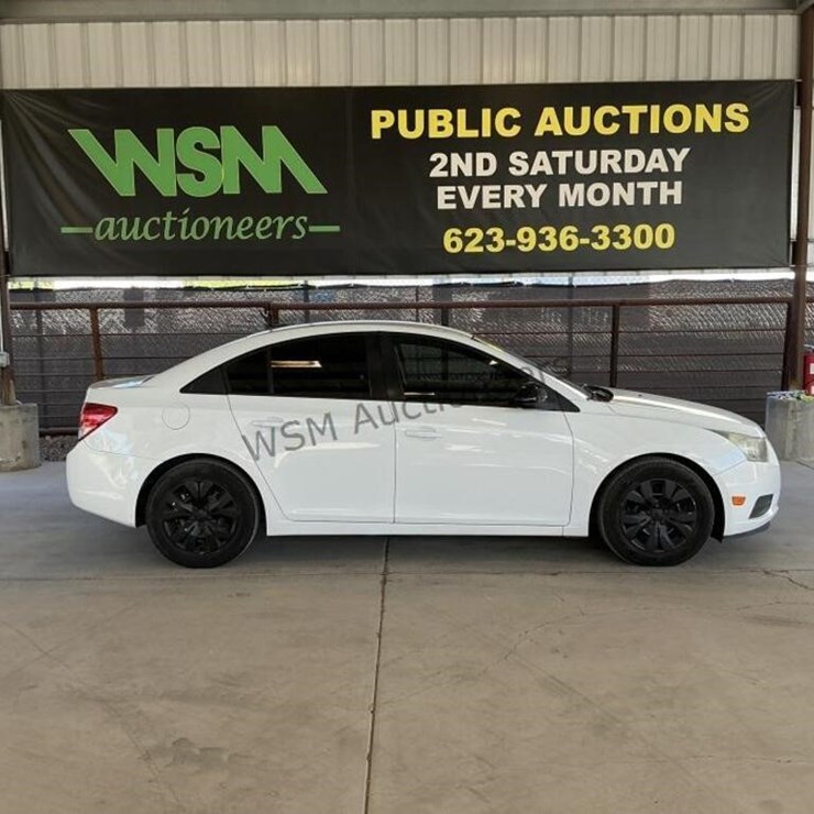 2013 Chevrolet Cruze LS SDN