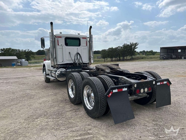 2016-western-star-4900-image-2
