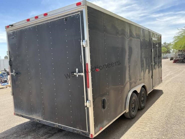 2013-lgs-85x20-enclosed-trailer-image-5