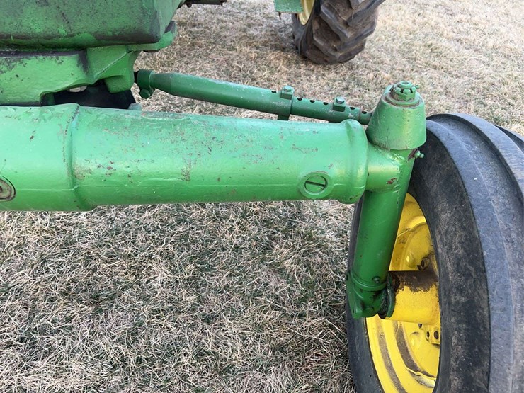 john-deere-720-image-18