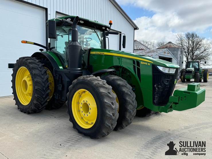 2020-john-deere-8345r-image-3