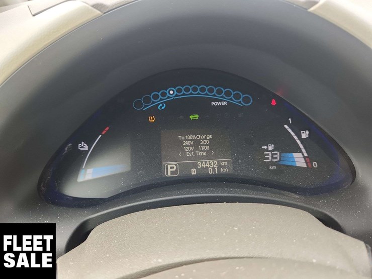 2011-nissan-leaf-sl-4dr-hatchback-image-20