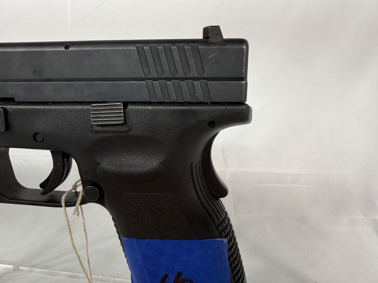 #40-•-springfield-xd-45acp-pistol-us766620-image-3