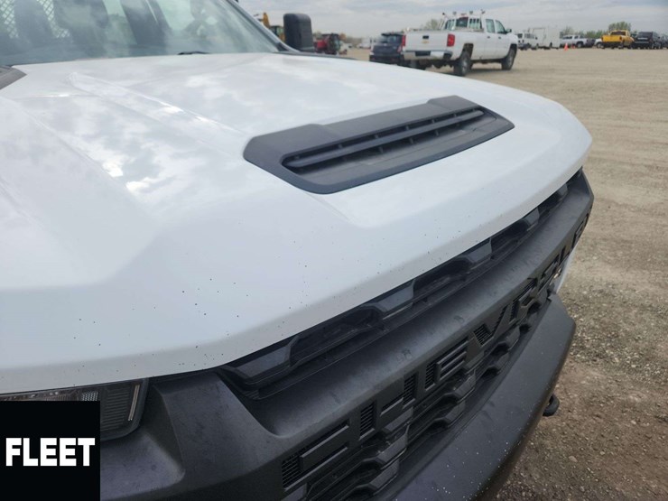 2020-chevrolet-silverado-2500hd-image-33