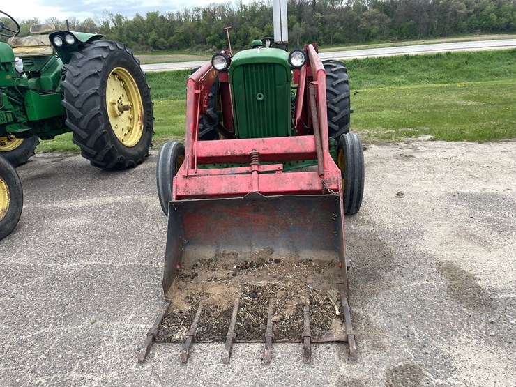 john-deere-1010-image-2