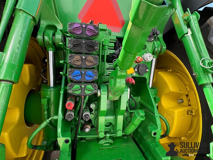 2020-john-deere-8345r-image-15