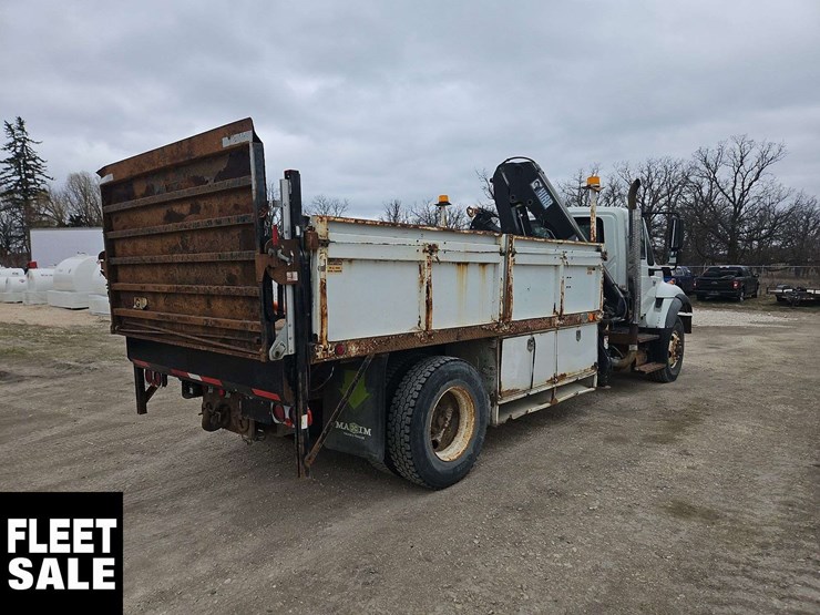 international-workstar-7400-image-3