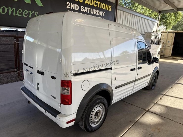 2013-ford-transit-connect-image-9