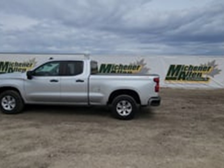 2022-chevrolet-silverado-1500-image-5