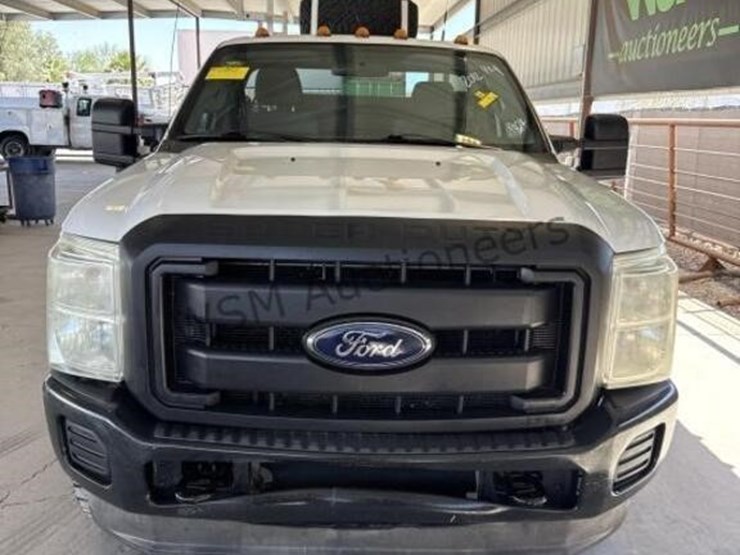 2012-ford-f350-image-3